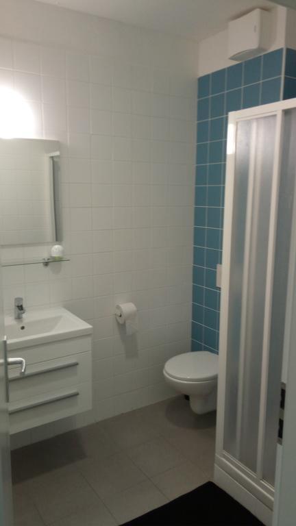 Mari Kiri Penzion Bratislava Bagian luar foto